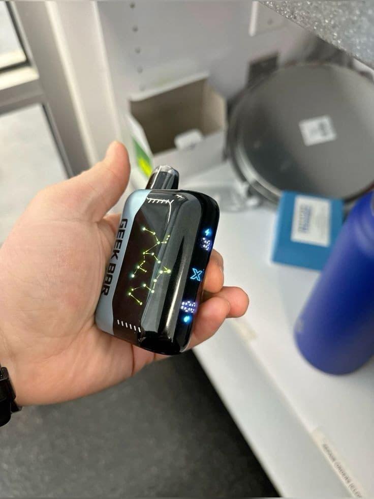 E cigi bolt Offers E Cigarette Case Deals for Stylish Vaping on the Go