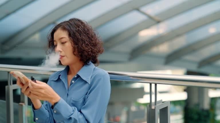 IBvape Analysis and IBvape Review of the electronic cigarette study Reveals Usage Trends Health Signals and Market Impacts