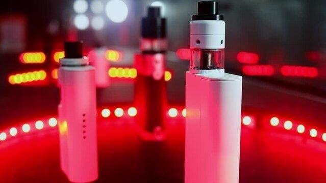 E-Shisha reveals what makes the smoke in e cigarettes and how PG VG nicotine and coil temperature shape vapor