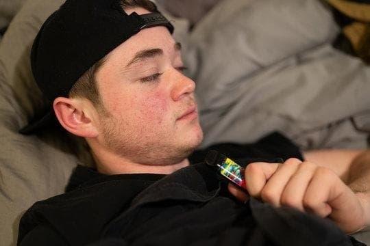 2026 Guide to e-cigarettes and e liquid that tastes like a real cigarette uk, top flavours and where to buy