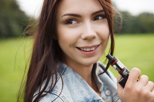IBVape Guide to the Best disposable e cigarettes for sale with IBVape Reviews and Money Saving Tips