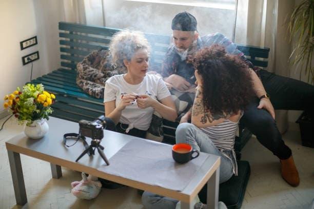 trực tiếp đá gà c3 hôm nay live highlights and are e-cigarettes safer than cigarettes explained by health and gaming analysts