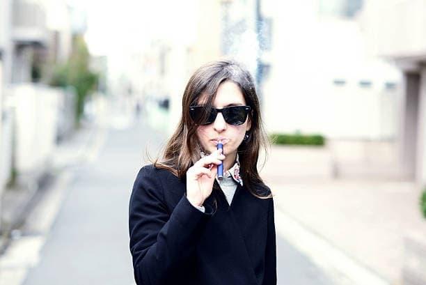 IBVape Guide to the Best disposable e cigarettes for sale with IBVape Reviews and Money Saving Tips