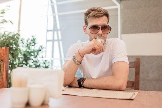 Liquidy review and buying guide - top tobacco vape disposable picks for flavor, throat hit and value